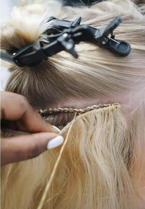 Så går en hair weft- och microtränsbehandling till - Fairwithhair