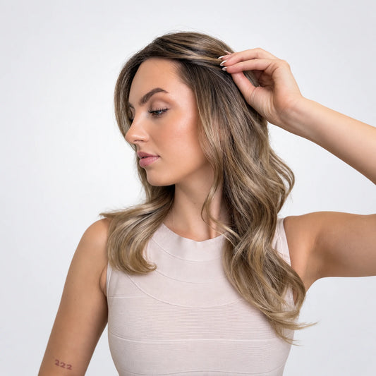 Love Vegan Syntetisk Peruk – Lace Front Plus
