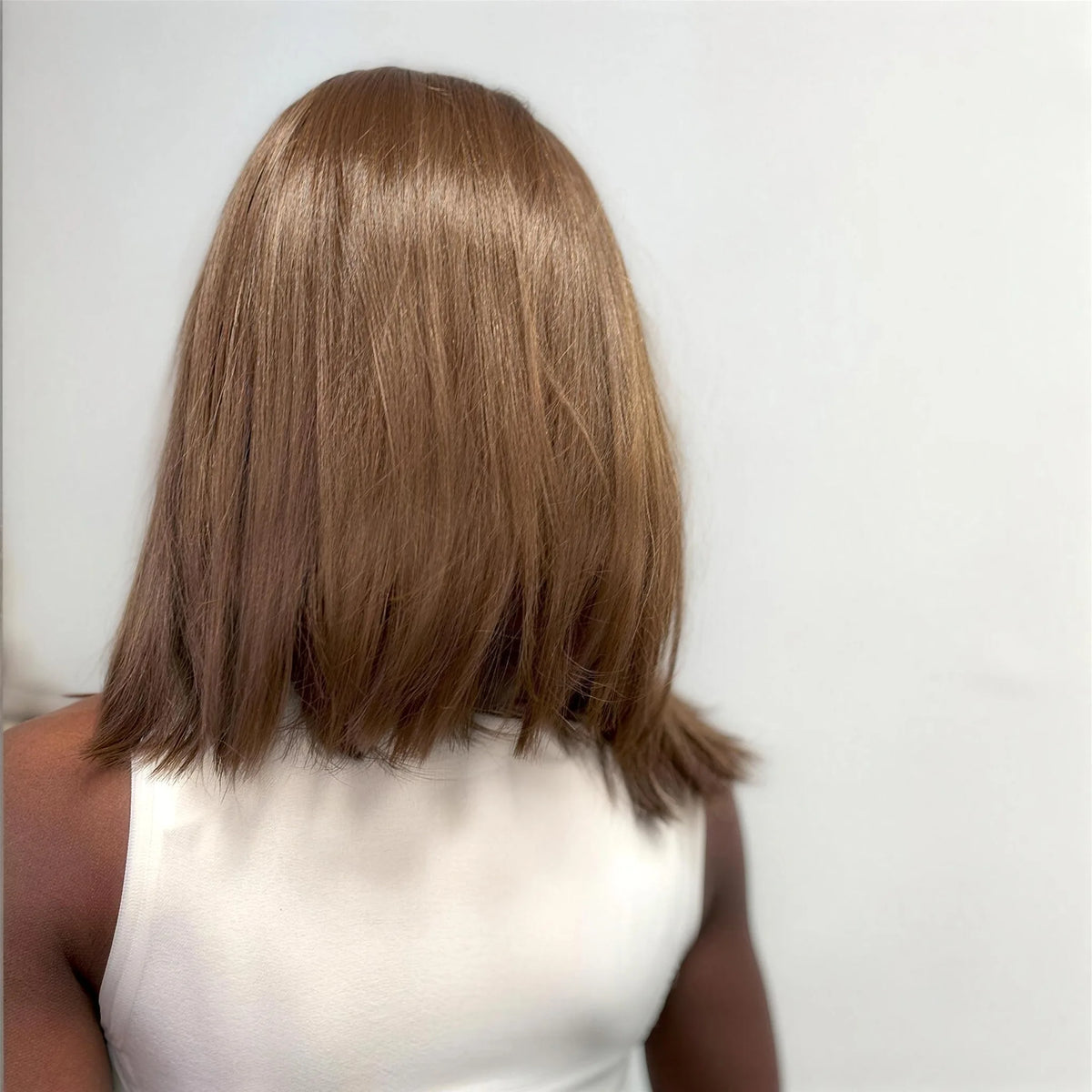 Maya Vegan Syntetisk Peruk – Lace Front Plus