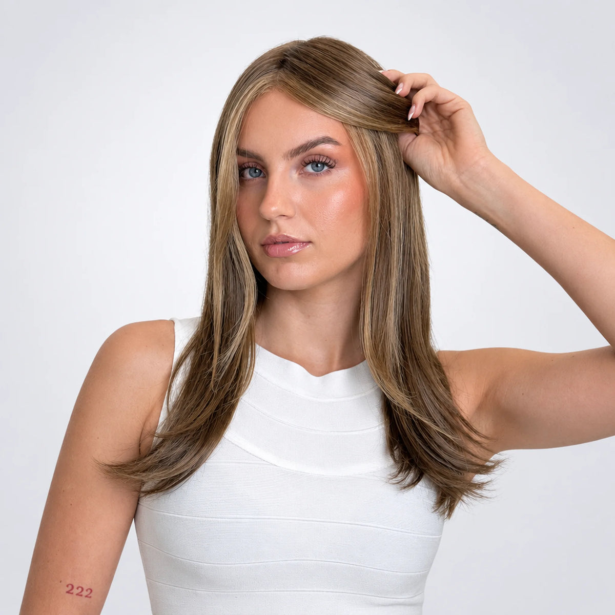 Noelle Vegan Syntetisk Peruk – Mono Top