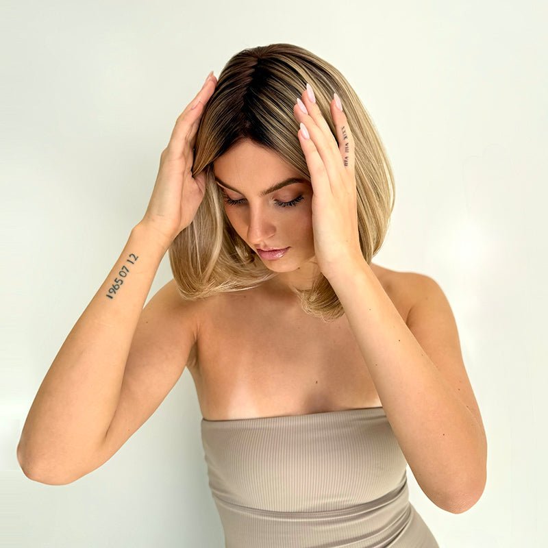 Olivia Medicinsk Syntetperuk – Lace Front Mono-Top - Fairwithhair