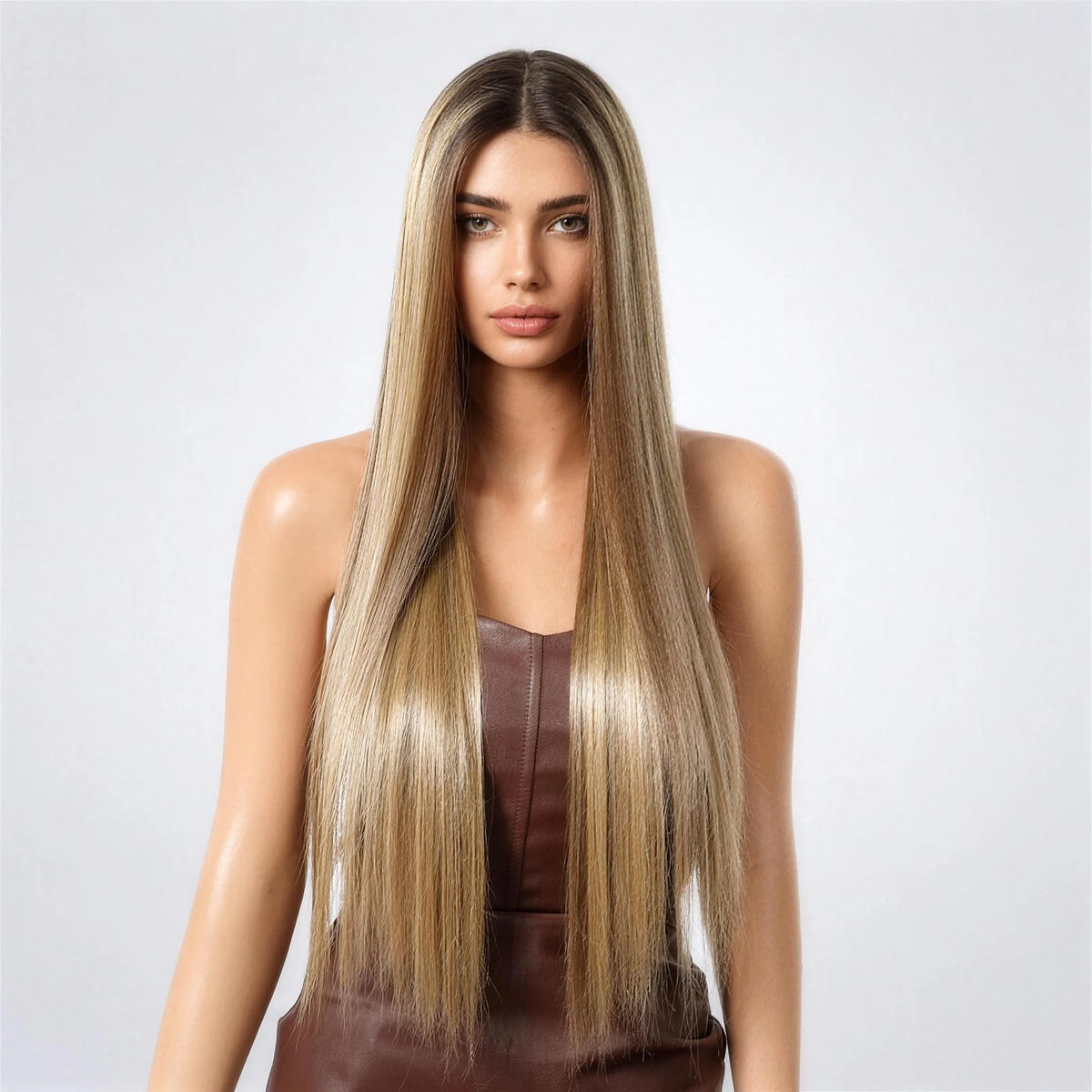 Saga Vegan Syntetisk Peruk – Lace Front Plus – Cendre