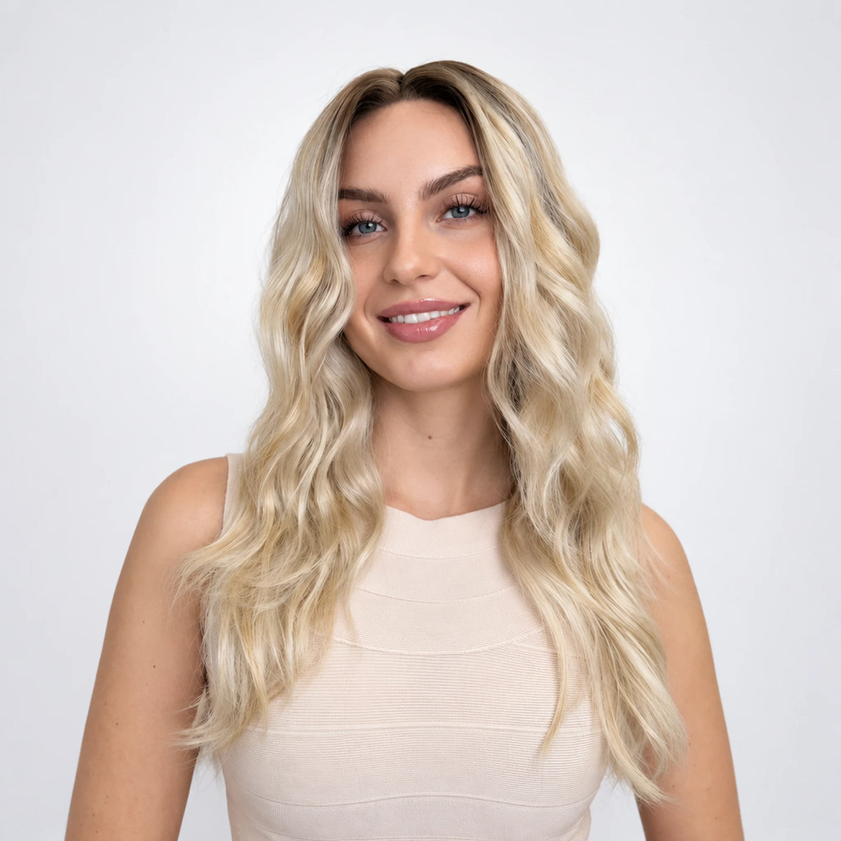 Signe Vegan Syntetisk Peruk – Mono Part, Blond
