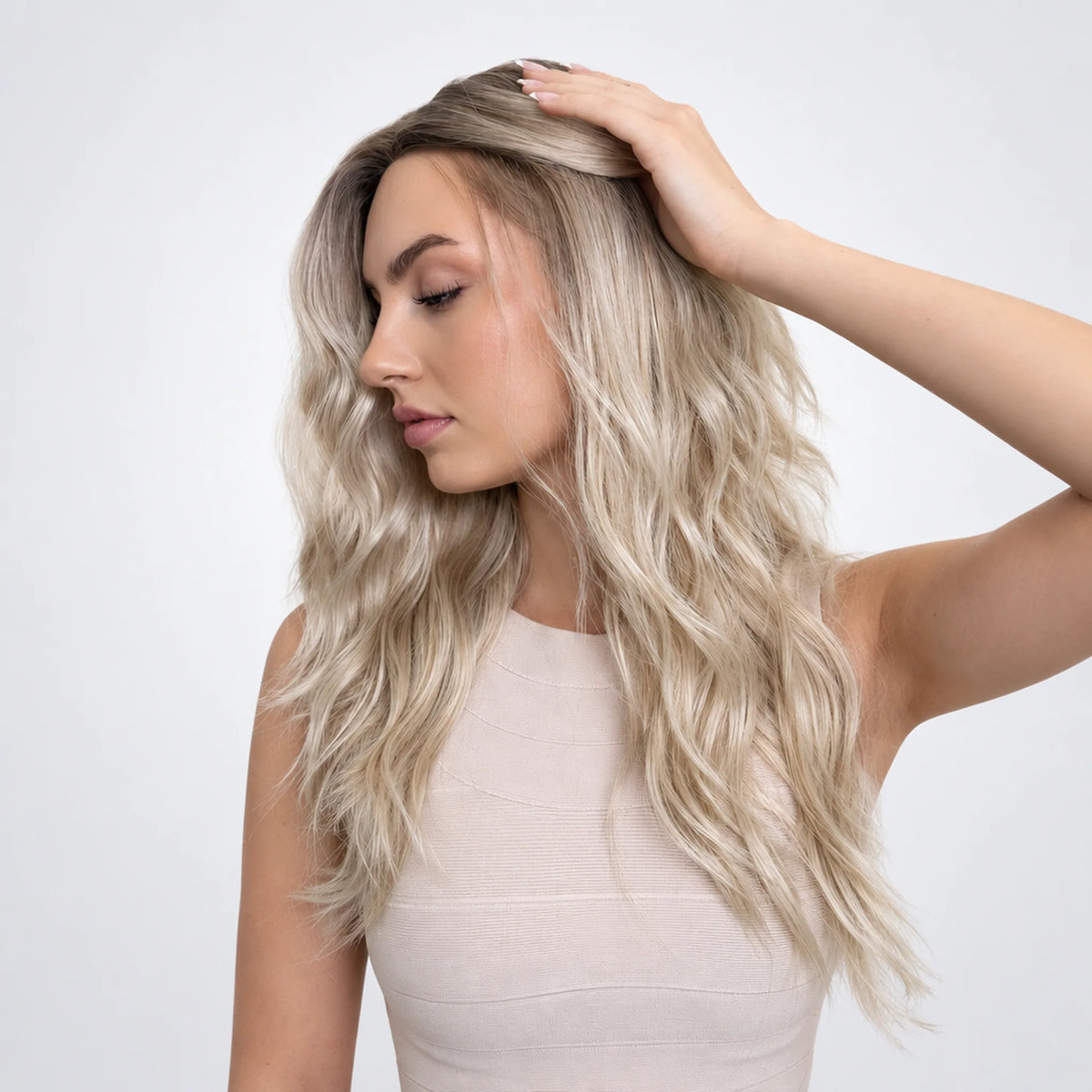 Signe Vegan Syntetisk Peruk – Mono Part, Blond