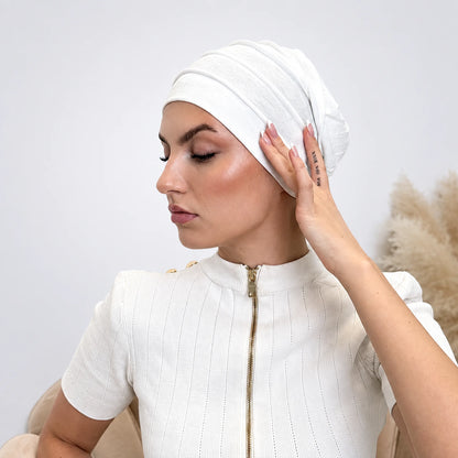 Turban med volanger – vit