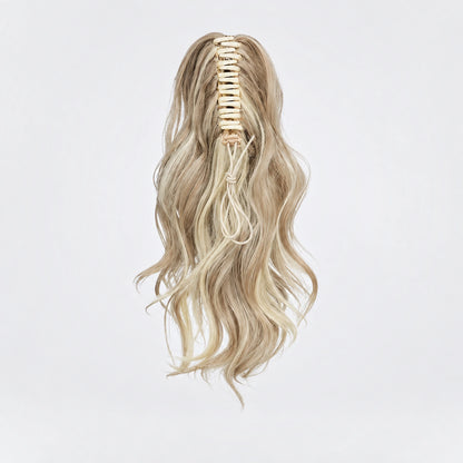 Vegan Ponytail – Kort Vågig, färg P16/613